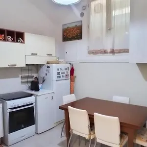 Cavour 130 , Siena Italia